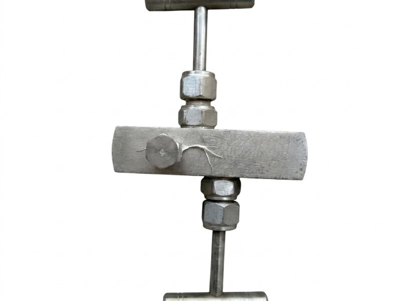 2 Way Manifold Valve — Accessories Bell Engineering India
